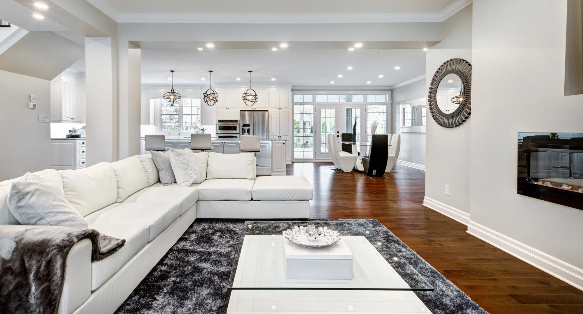 Beautiful remodeling completed by Beyond Builders, the preferred home builders in Tampa, FL